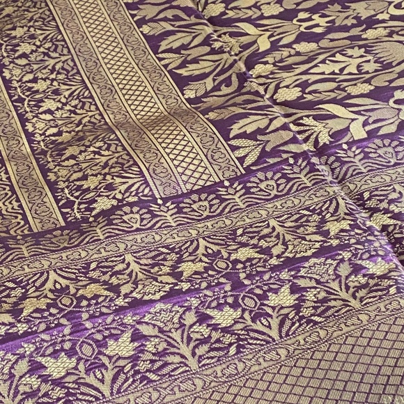 Silk Banarasi Saree - Picture 8 of 14